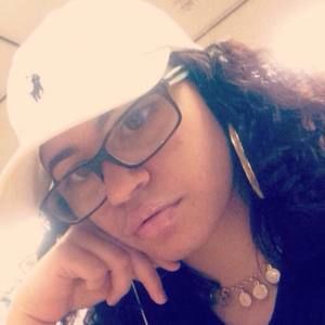 Meet your Posher, Leandrea